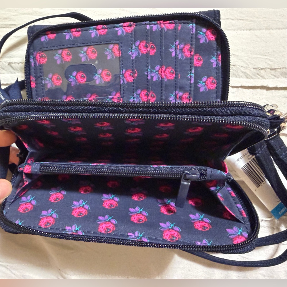 Vera Bradley RFID Smartphone Wristlet Wallet Crossbody Bag, Navy, 
NWT $99 - Picture 6 of 6